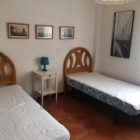 Apartamento Enfrente De La Playa * Comillas